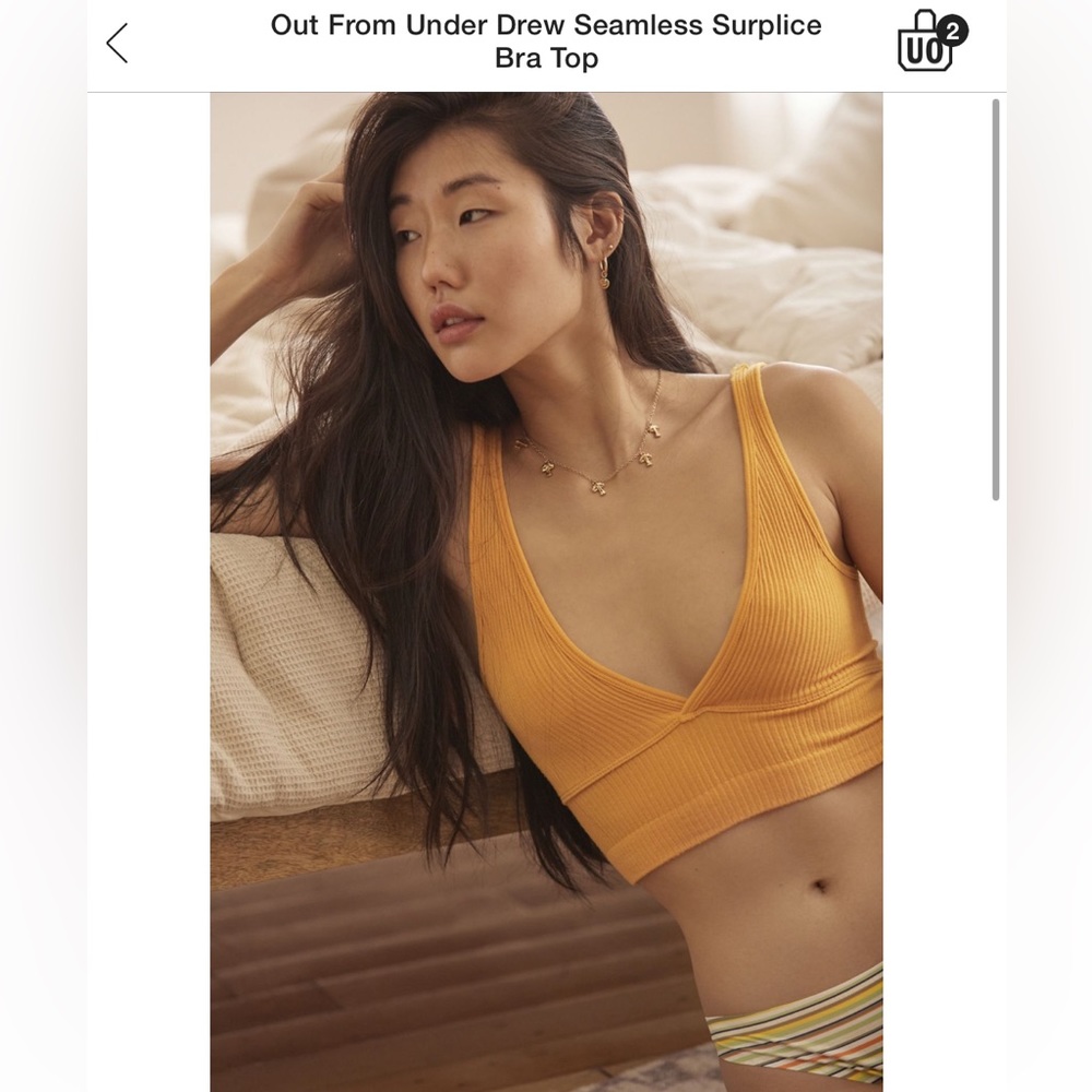 URBAN OUTFITTERS TOP